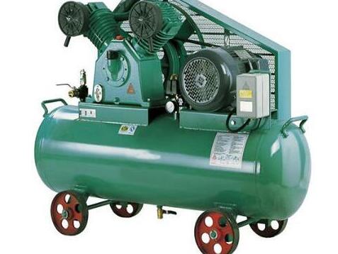 天然氣充氣機(jī)耗油偏大檢查方法_上海國(guó)廈壓縮機(jī) 自身配帶水分離器的天然氣充氣機(jī)